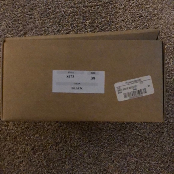 SALE! Firth booties - Picture 7 of 7